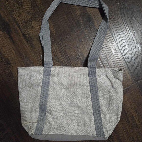 Thirty-One Classic Day Bag - Picture 1 of 2